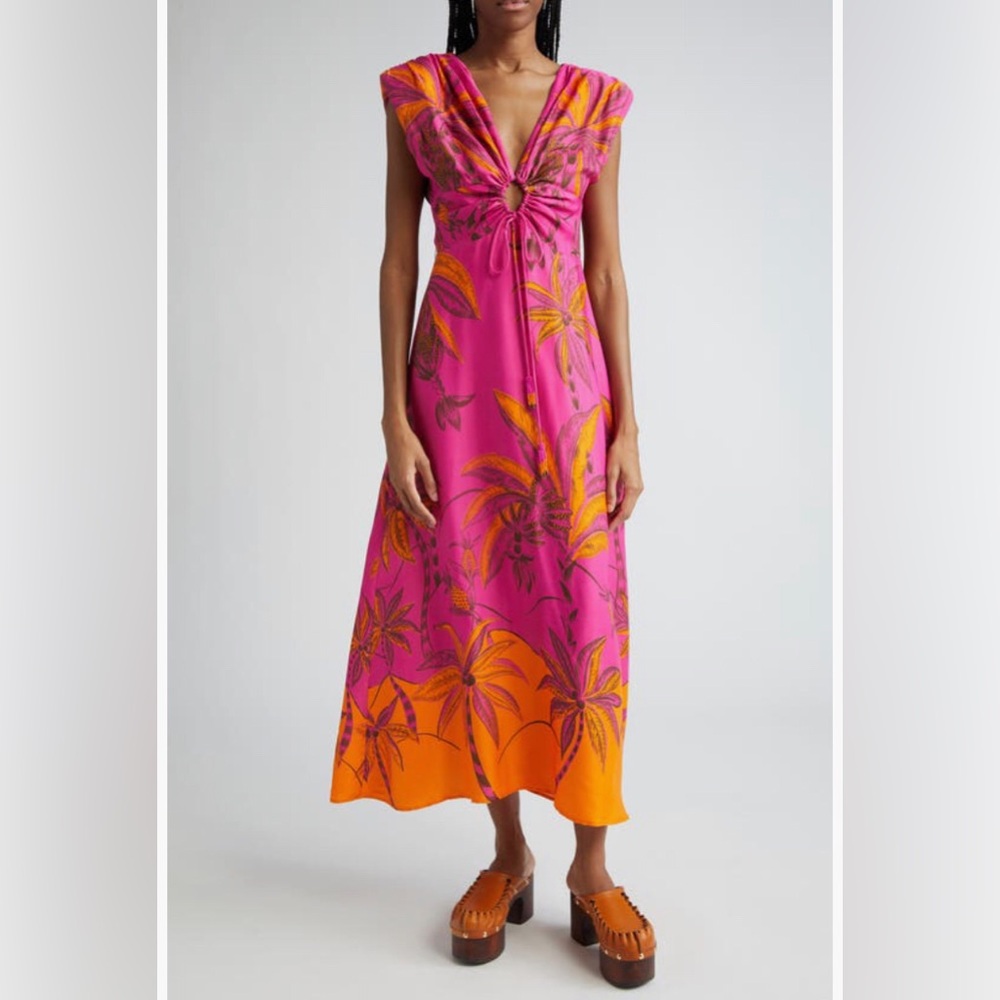 NWT $285 FARM Rio Beach Forest Print Maxi Dress in size Small!